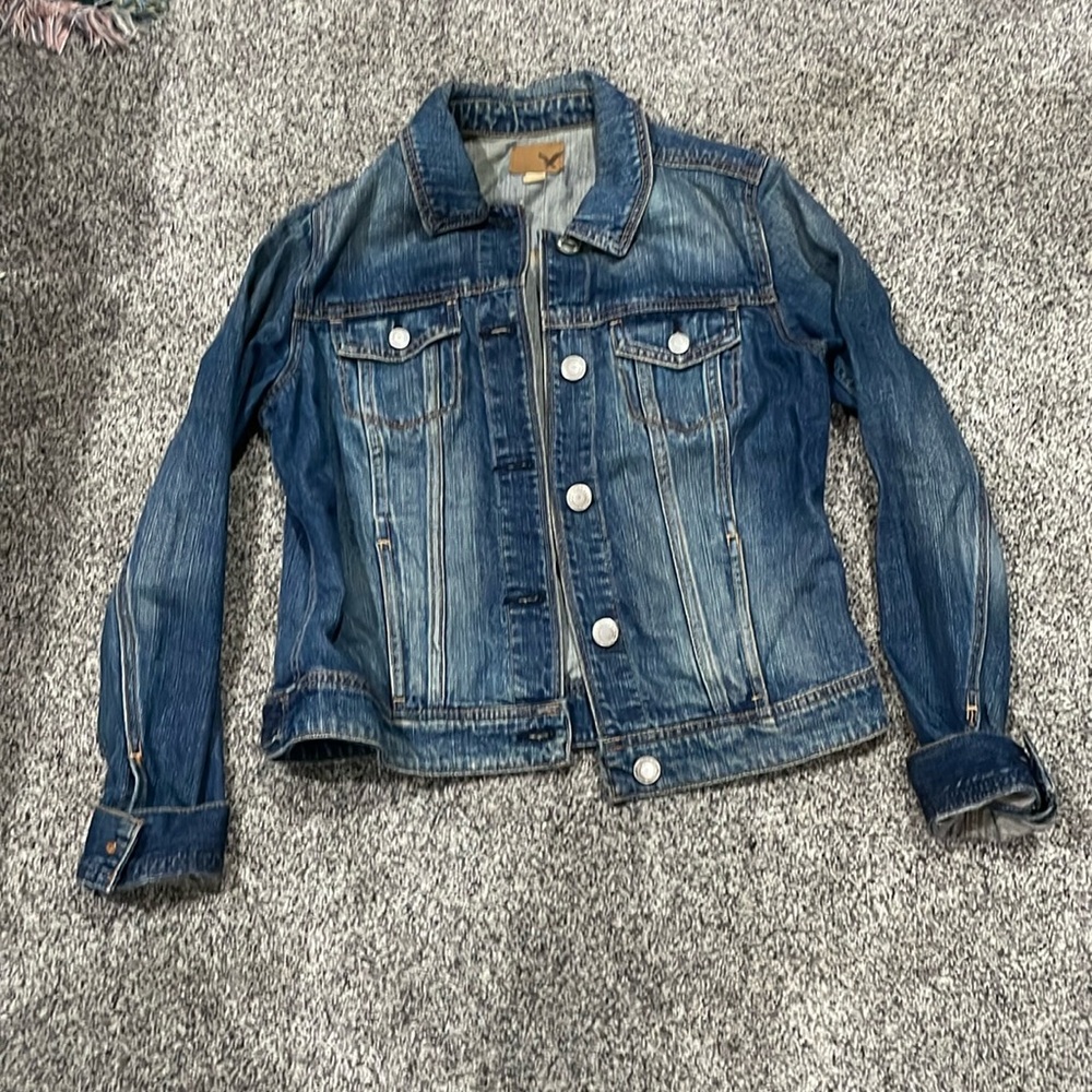 American Eagle Jean jacket size M